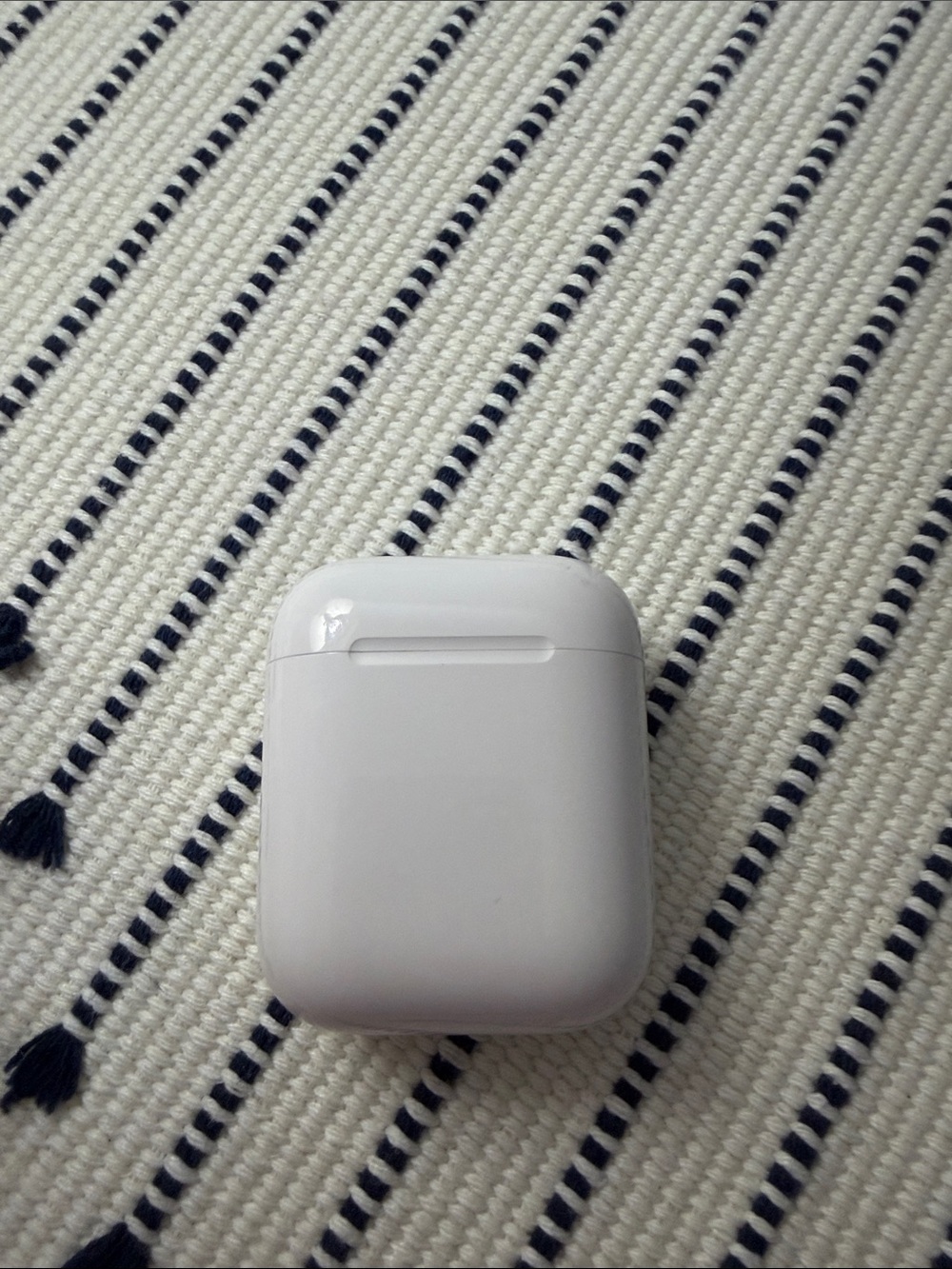 Apple AirPods 1st generation